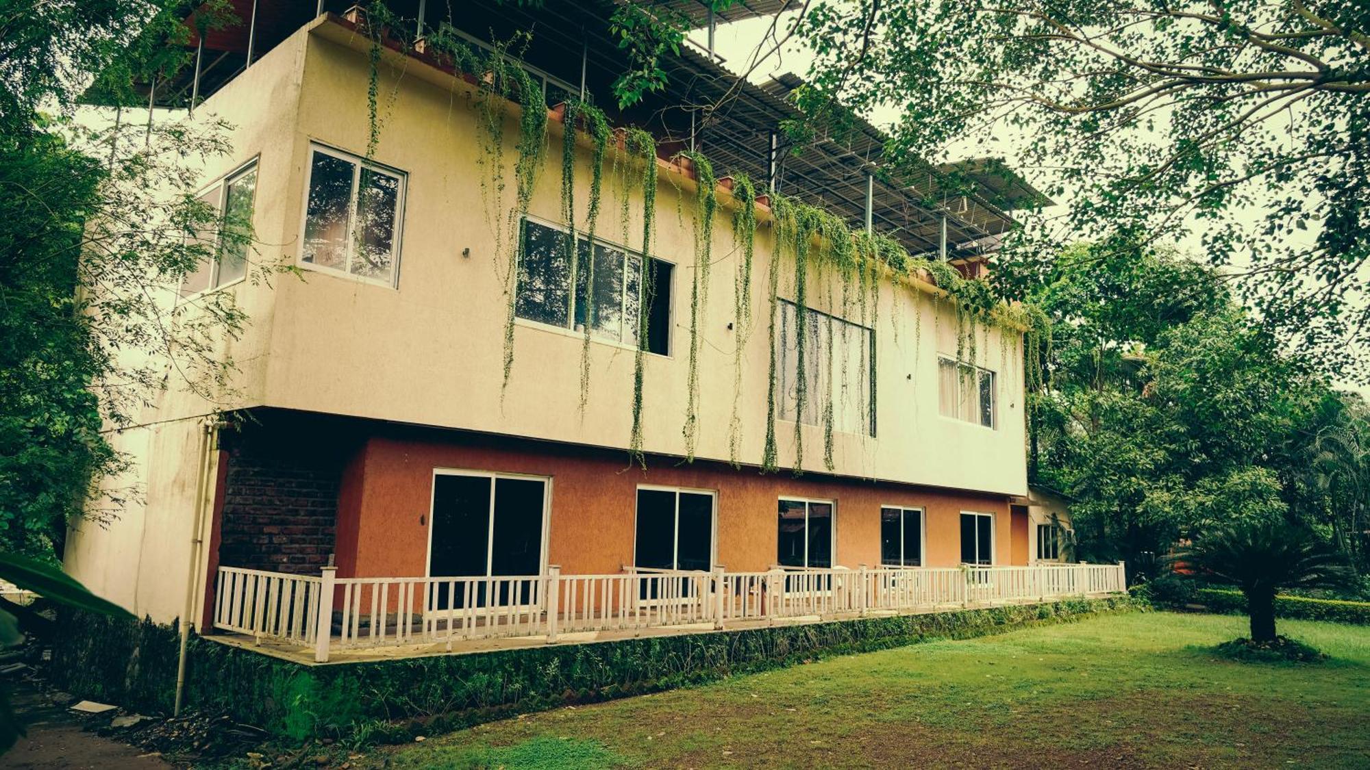 Whispering Peepul Resort Badlapur Ngoại thất bức ảnh