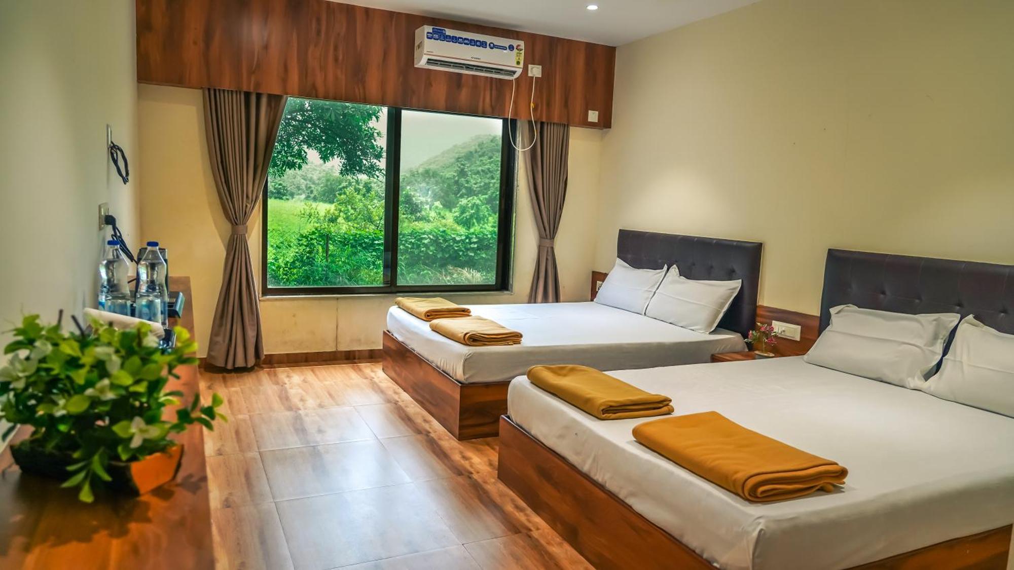 Whispering Peepul Resort Badlapur Ngoại thất bức ảnh