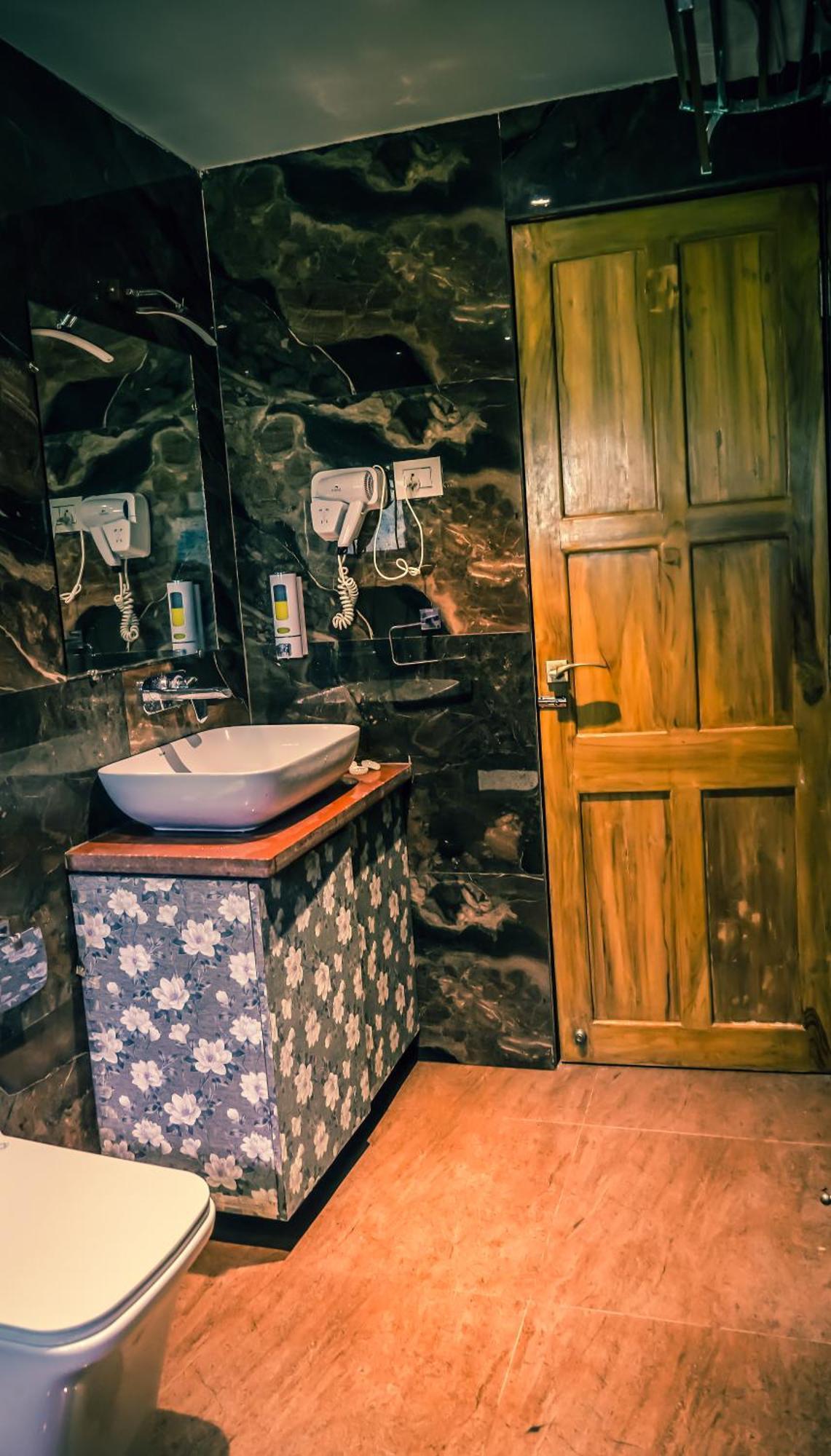 Whispering Peepul Resort Badlapur Ngoại thất bức ảnh